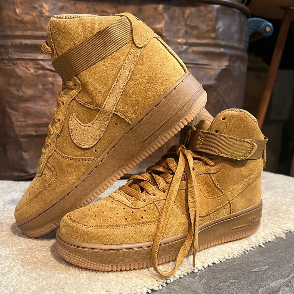 Nike Air Force 1 High Tops in Mustard Suede (Size 6.5Y) - Picture 3 of 17